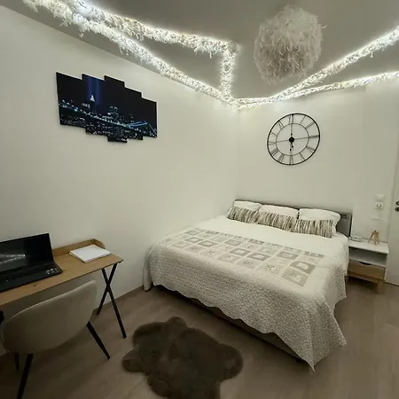 Apartamento La Tête Dans Les Nuages Proche Paris, Cdg *